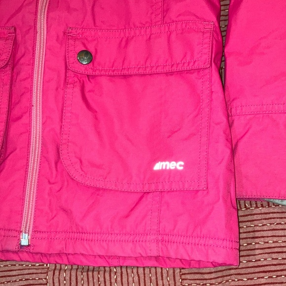 MEC girls pink fleece lined rainjacket with hood size 10 years - Picture 2 of 13